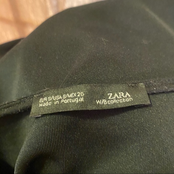 Zara Basics black v neck cropped top - Picture 4 of 4